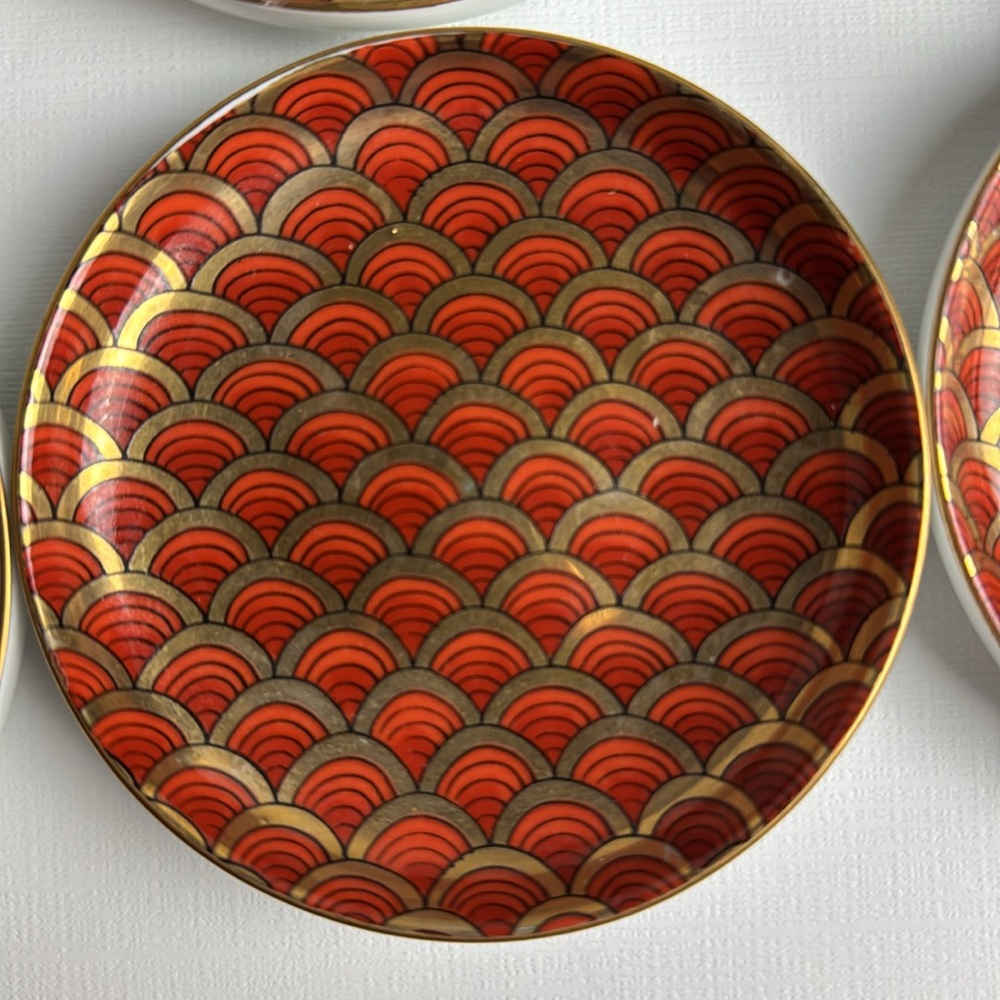 Vintage Japanese Set of 6 Small Plates, Rust & Gold Fish Scale Pattern 3.75” EC